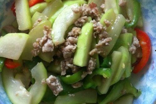 吃瓠瓜可以吃椰子吗,探索异域食材的奇妙搭配