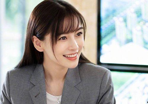 杨颖台下吃瓜,意外曝光明星圈层生活