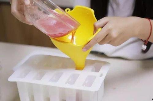 巧克力看吃瓜群众,揭秘甜蜜背后的故事