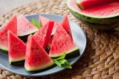 每日一吃瓜,揭秘娱乐圈最新热点事件