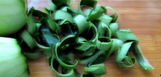 吃瓜只吃了瓜皮,揭秘吃瓜只吃瓜皮的独特魅力