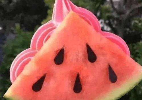 测试朋友吃瓜,揭秘朋友吃瓜背后的趣味与真相