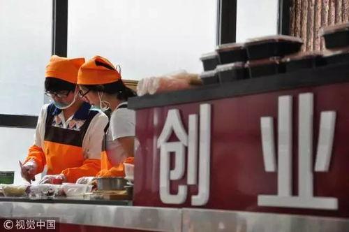 奶茶店吃瓜活动,吃瓜活动带你畅享夏日清凉与趣味