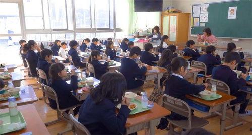 吃瓜天堂奇葩课堂,揭秘校园里的另类教育奇观